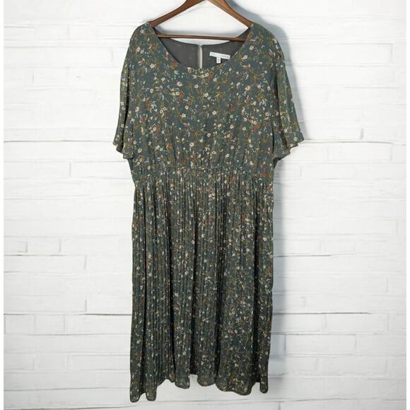 Baltic Born Pleated Midi Dress Plus Size 3XL Chiffon Lined Floral Forest Green - Picture 1 of 13